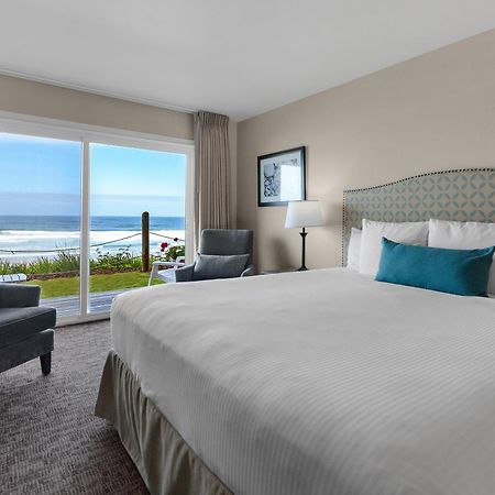 Pelican Shores Inn リンカーン・シティー エクステリア 写真
