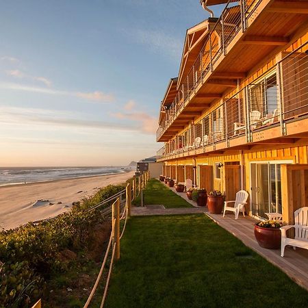 Pelican Shores Inn リンカーン・シティー エクステリア 写真