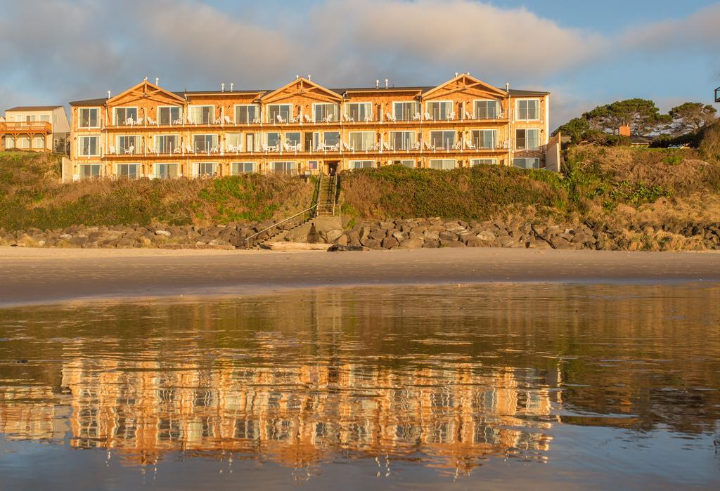 Pelican Shores Inn リンカーン・シティー エクステリア 写真