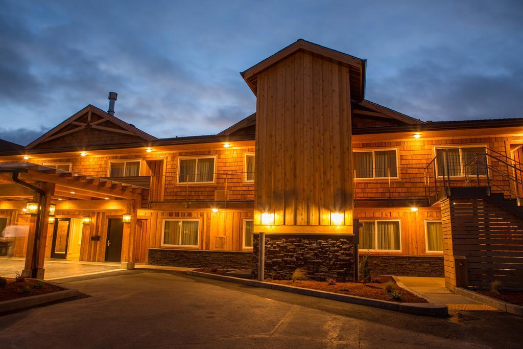 Pelican Shores Inn リンカーン・シティー エクステリア 写真