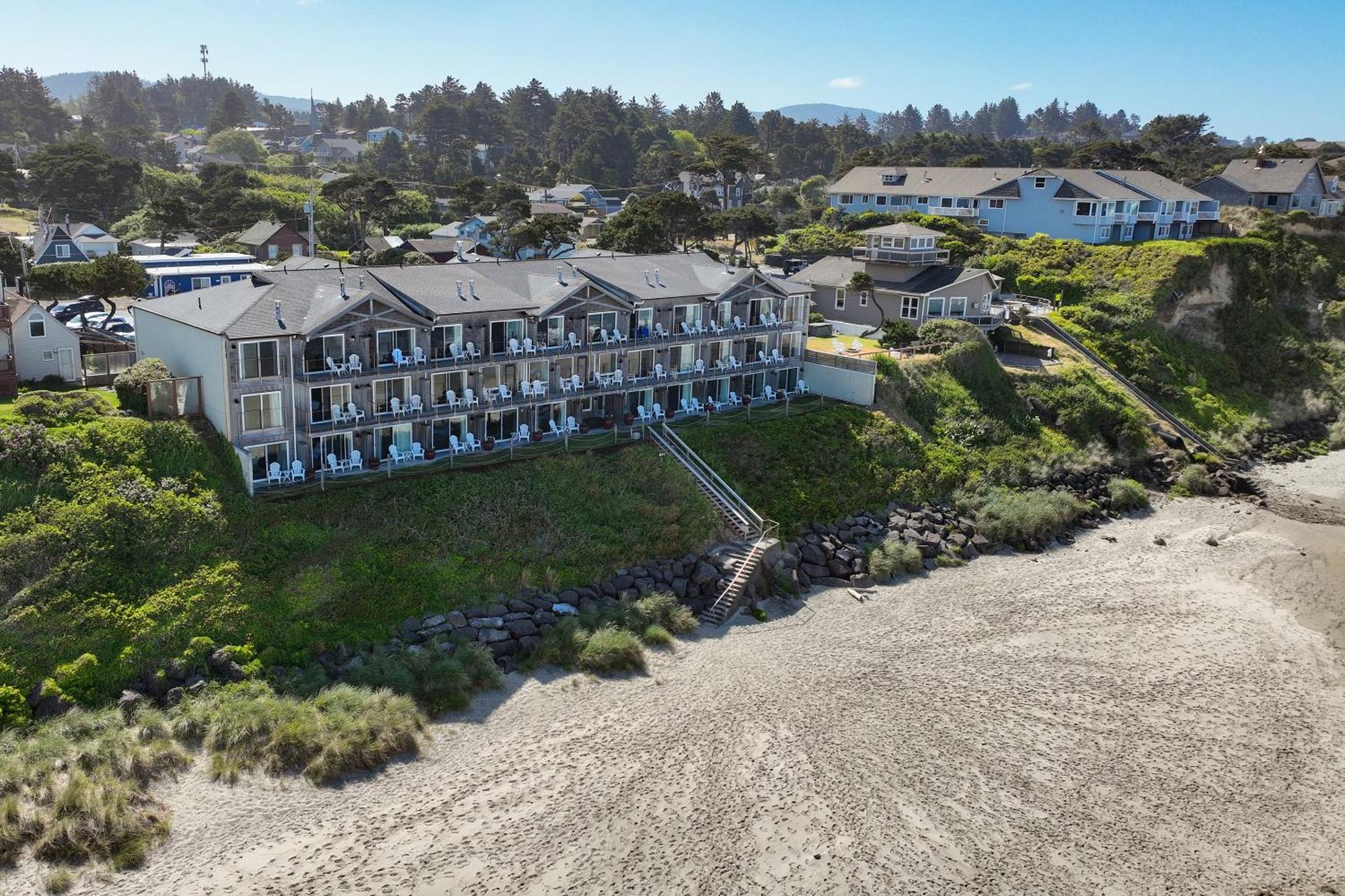 Pelican Shores Inn リンカーン・シティー エクステリア 写真