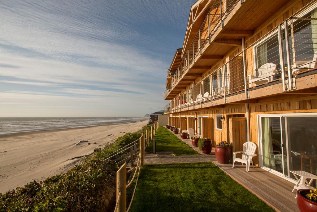 Pelican Shores Inn リンカーン・シティー エクステリア 写真
