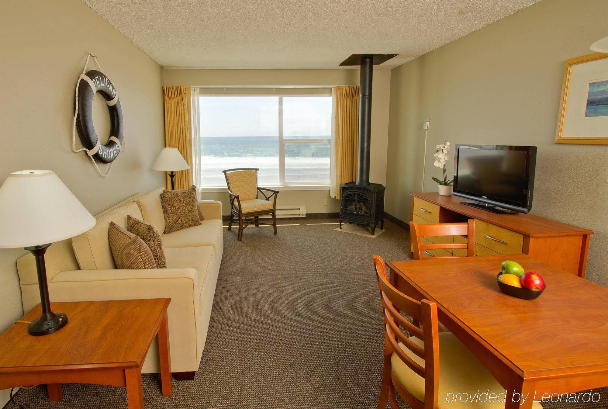 Pelican Shores Inn リンカーン・シティー エクステリア 写真